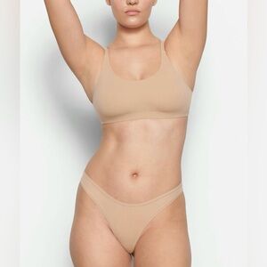 SKIMS Fits Everybody Racerback Bralette - NWT - Color Clay - Size Small